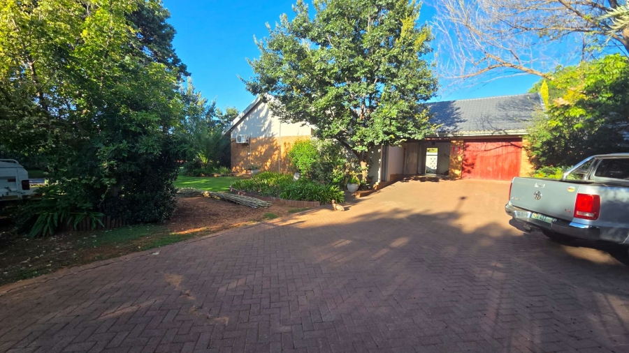 4 Bedroom Property for Sale in Universitas Free State